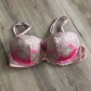 Victoria's Secret Lace Push-Up Bra - Pink and Cream
